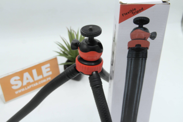Flexible Wrappable Tripod Support for Cell Phone - Adjustable Angles for Photos and Videos