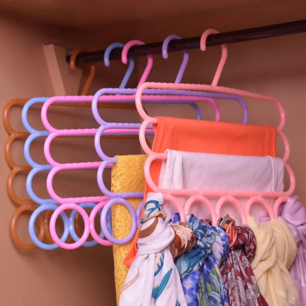 3 Layers & 5 Holes Hanger - Arfa Mart