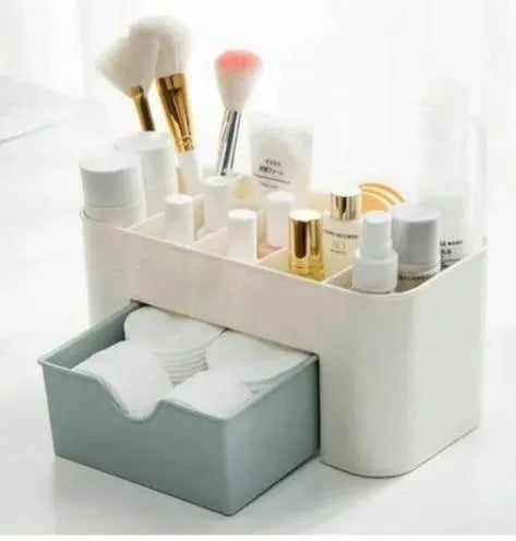 Draw Cosmetics Box